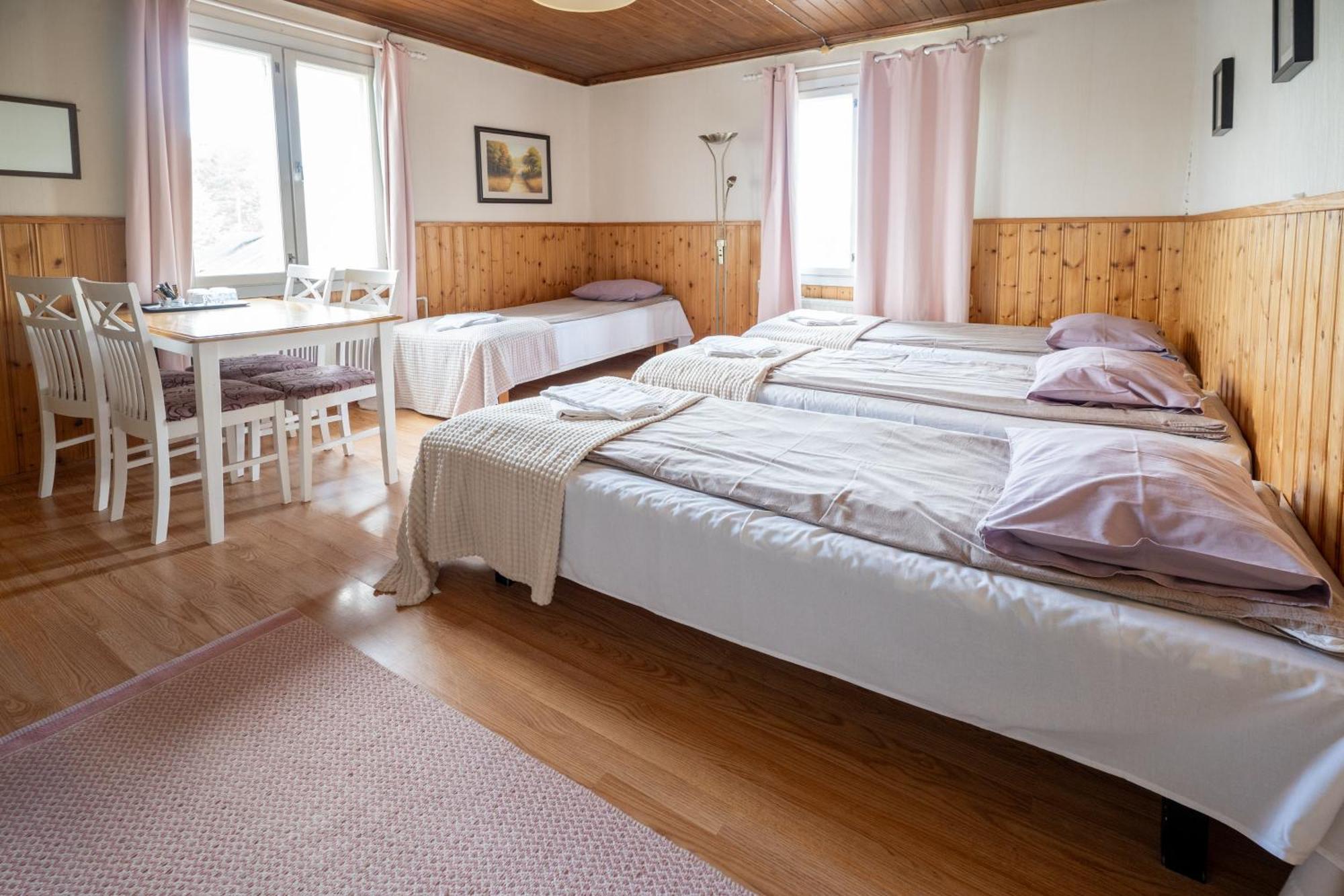 Arctic Guesthouse & Igloos Ranua Exterior foto